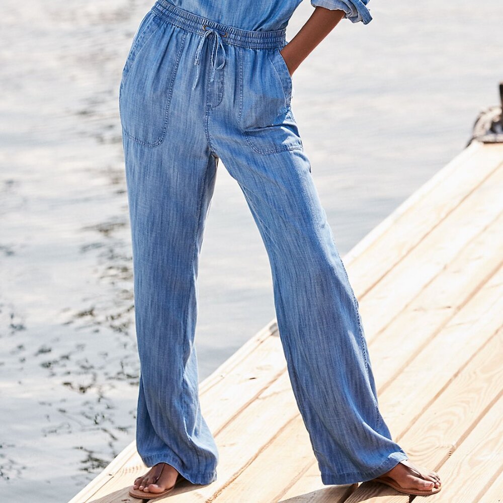 **SOLD** Lands' End Women's TENCEL Fiber High Rise Wide Leg Pants